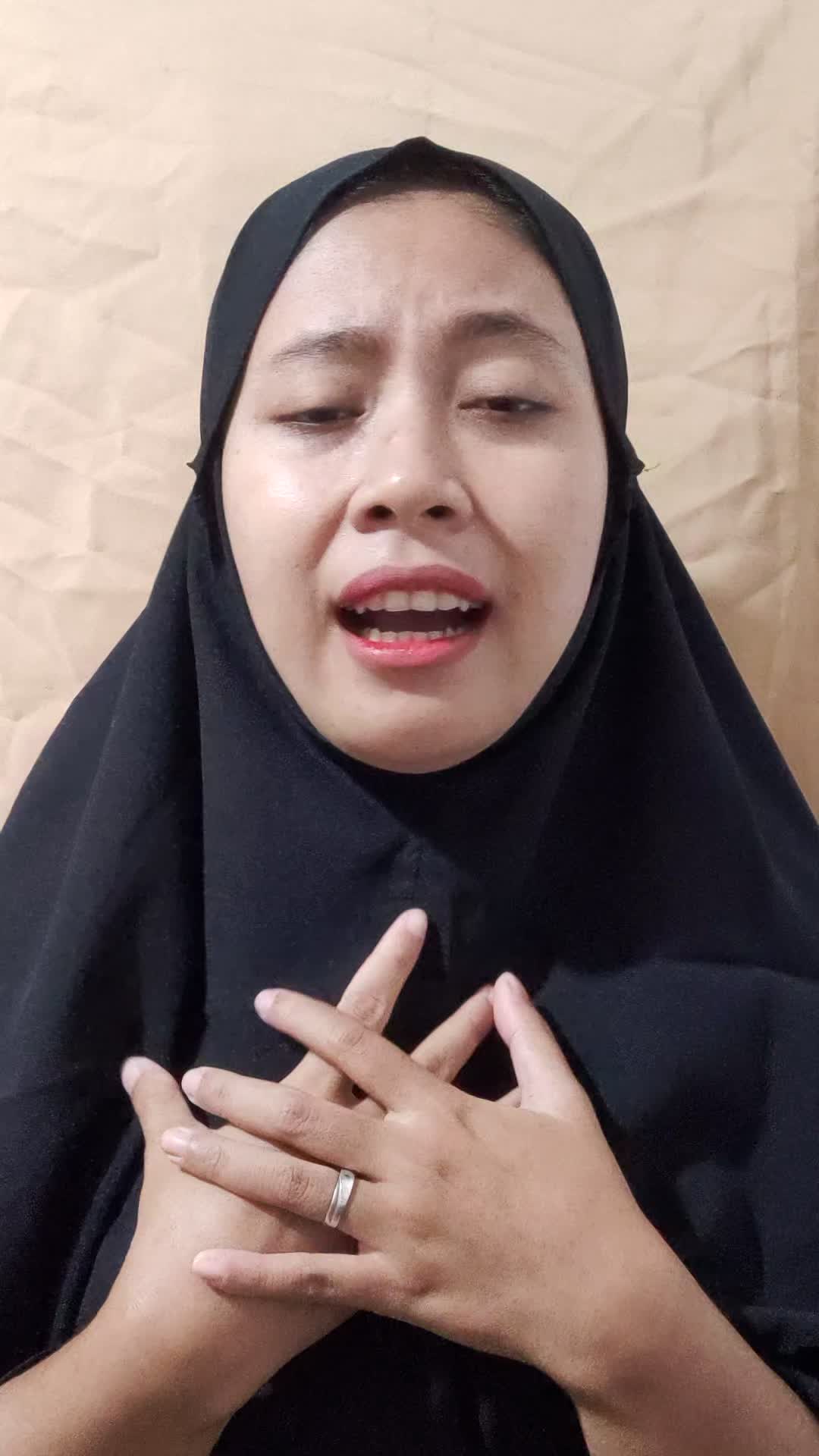 TIADA USAHA YANG MENGHIANATI HASIL nama saya Heny febrianingsih usia 23thn saya dari Lampung #ONLINEAUDITIONRISINGSTARINDONESIADANGDUT