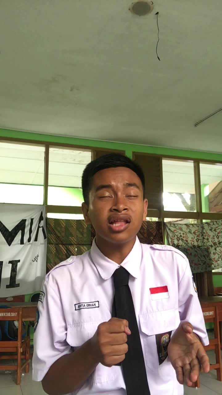 IDOL_XII_ADITIA ERHAN_16 TAHUN_BANDUNG_TERLANJUR MEMCINTA