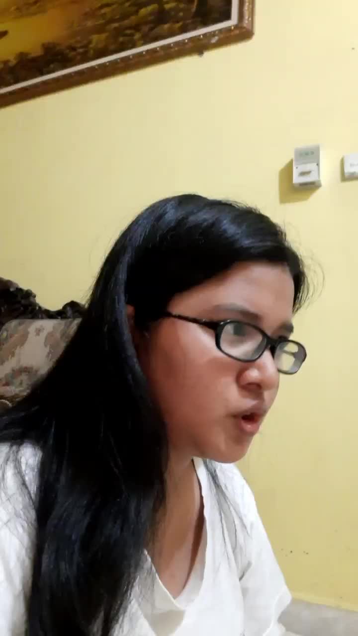 hampir aja tuh boneka melayang