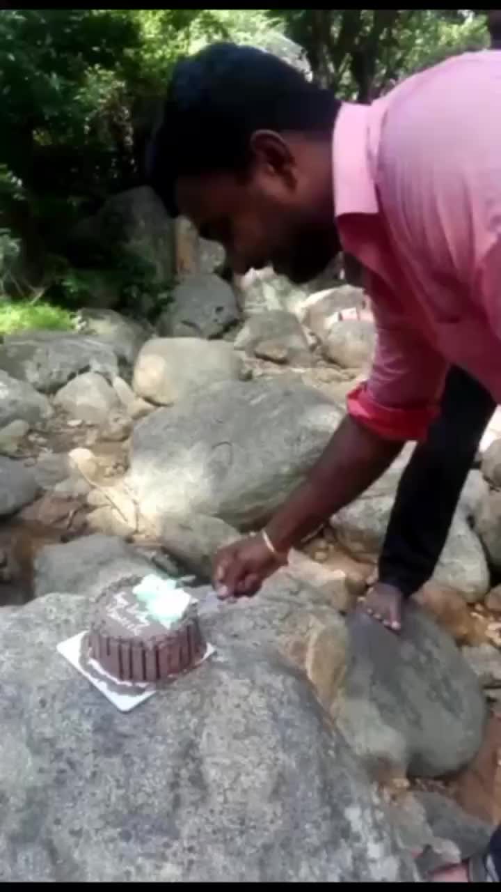 siapa cepat dia dapat