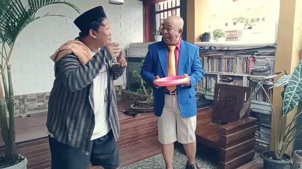 De Nduts ~ Slamet Nugroho & Ridwan Effendi