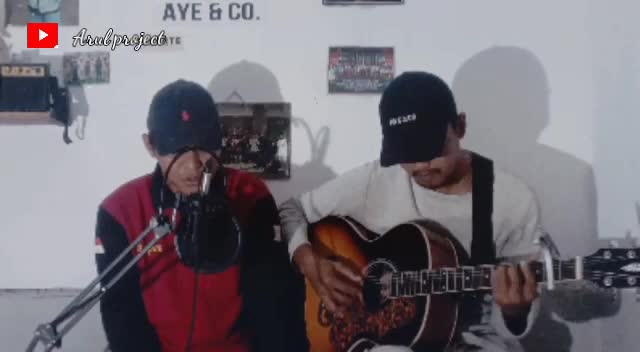 #chiuyon25 cover song 'Melamarmu'