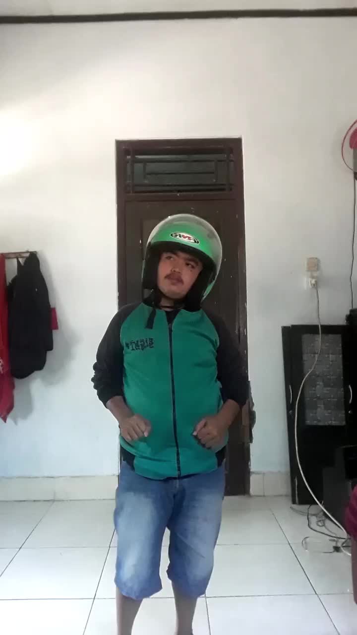 Berantem Mulu_ Rian Apriana