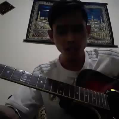 Bismillahirohmanirohim ...Saya ACHMAD ZAKARIA asal Lampung ....Lagu ciptaan Saya KENANGAN KECIL#RCTIPLUSYOURTALENT#HOMEYOURTALENTRCTIPLUS