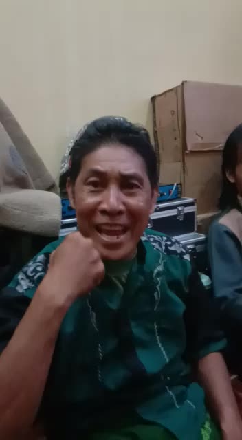 SeLamat untuk timnas indonesia dapet medaLi emas di buang sayang tLg bntu Love vote foLow share komen thanks for watching