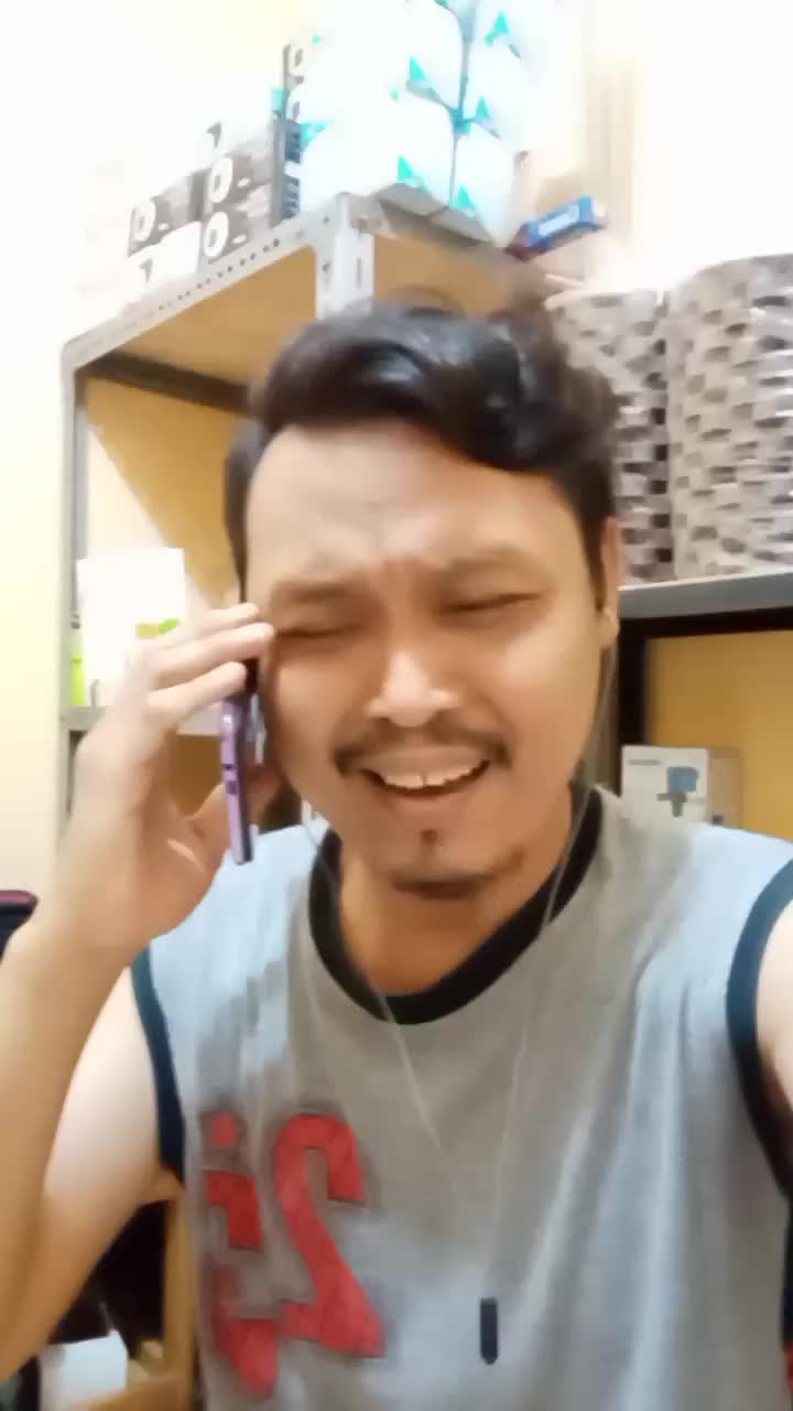 sy epul dari bogor menirukan elsa menangis