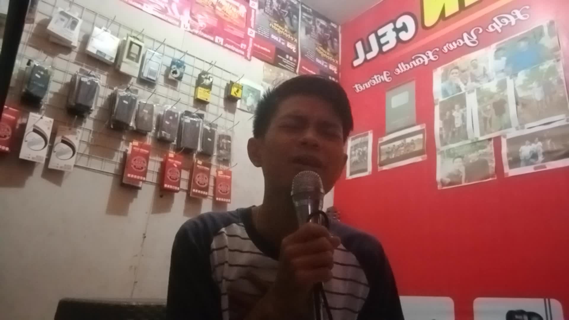 KDI 2021 NAMA:WILDAN YUNIAR ASAL DAERAH: TASIKMALAYA UMUR: 22THN JUDUL LAGU: AKHIR SEBUAH CERITA #OnlineAuditionKDI2021