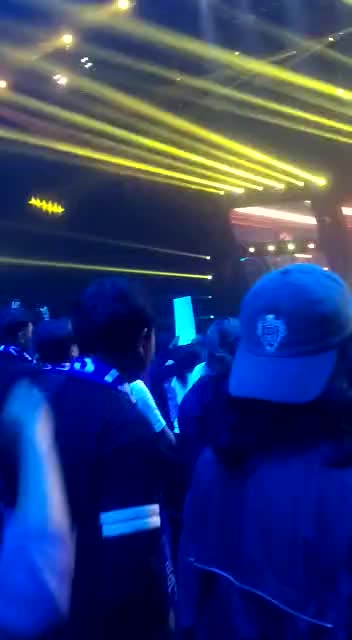 Nonton Syarla dulu kita yaa 
