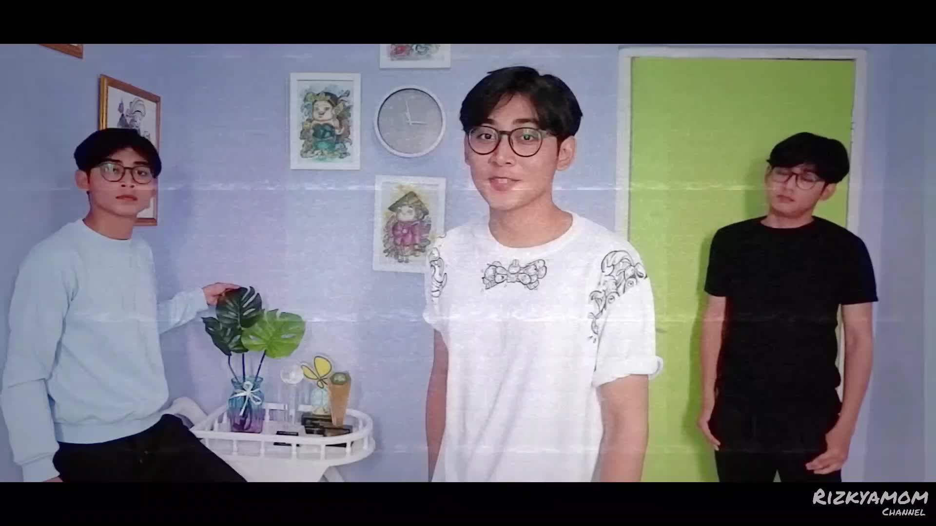 Rizki Arif maulana serang Banten hai ini bakat saya yaitu menggambar..Saya harap bakat saya bisa berpartisipasi di event ini wish me luck ..