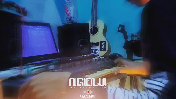 Instrumental jawa dibalut dengan musik trap