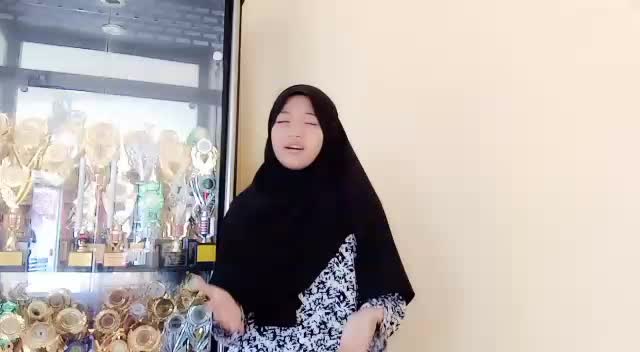 nama saya Repa Patimah, umur 14 tahun, asal kab. Bandung, motivasi saya agar dapat mengembangkan bakat dalam bernyanyi #voiceoframadangtv 