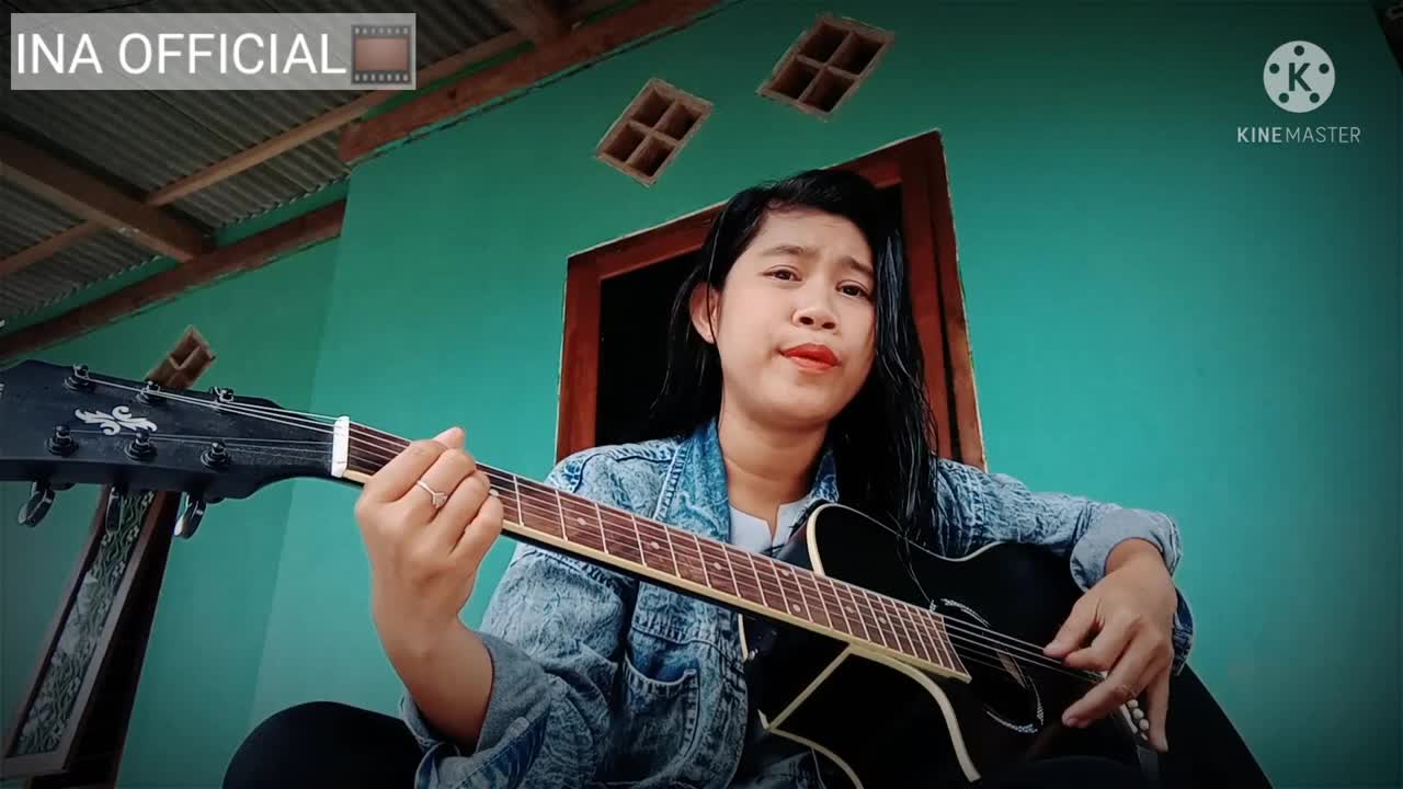 Nama Sabrina  asal LAMPUNG TIMUR umur 22 tahun  judul lagu GUBUK BAMBU @Online audition kdi 2021