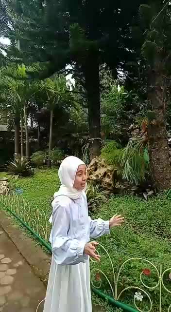 Fika Izza El Rahma_16 Tahun_You Are The Reason_Kota Malang