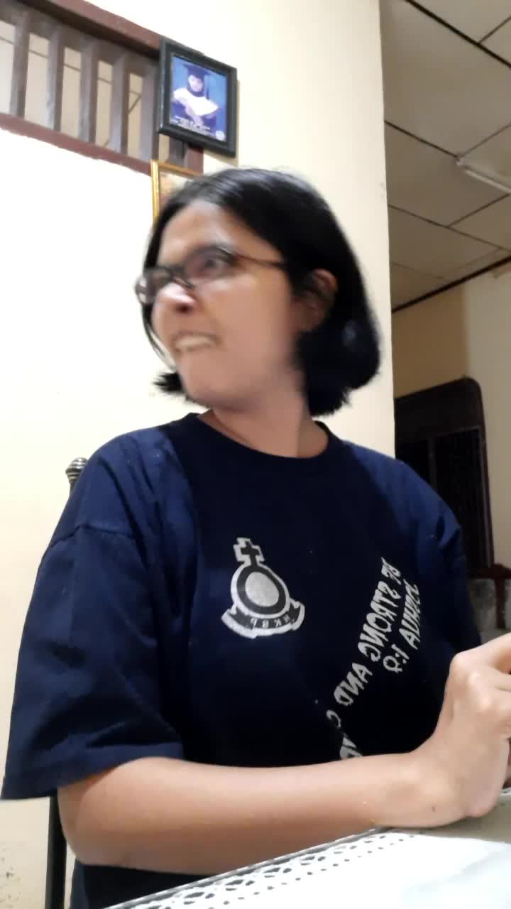 🤪