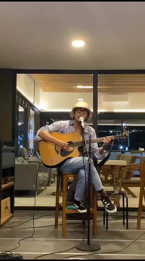 XFI2023 , solo, Aziz nur hidayah , 22 tahun, Purwokerto Banyumas ,judul lagu white lion you re all I need...