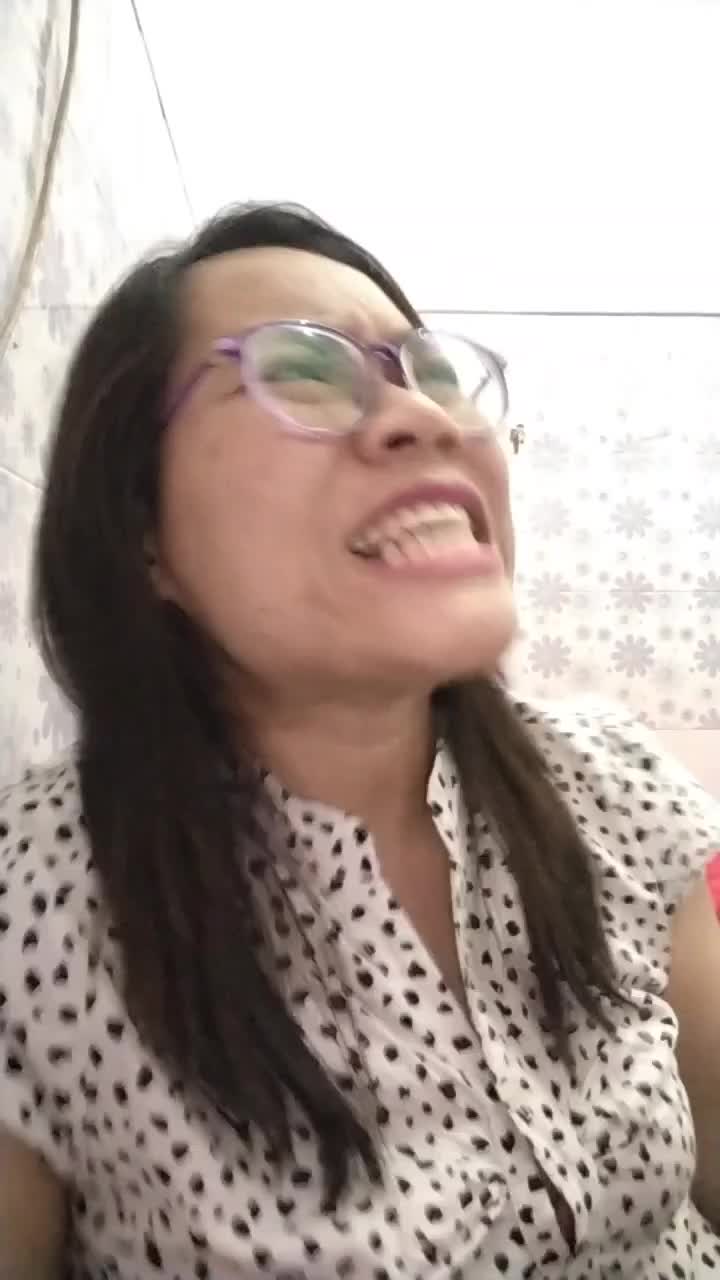 ngajak berantem nie si riko ?!!