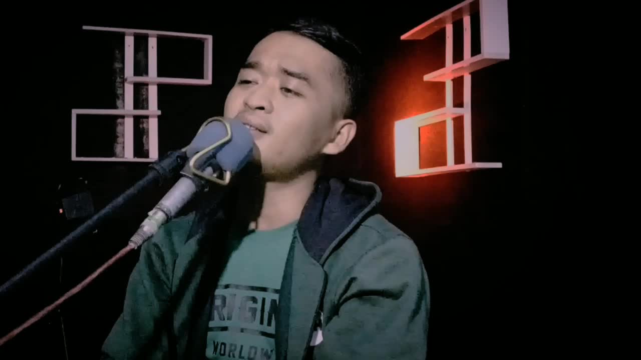 mantanmu ingin kembali padamu? stop dulu karna kamu wajib dngr lagu ini dulu yaa.. #risingstardangdutindonesia