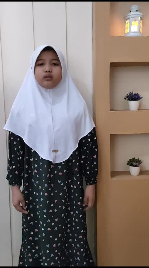 Assalamualaikum..perkenalkan nama saya Bahira Dwi Syafitri dari Bangkalan Madura