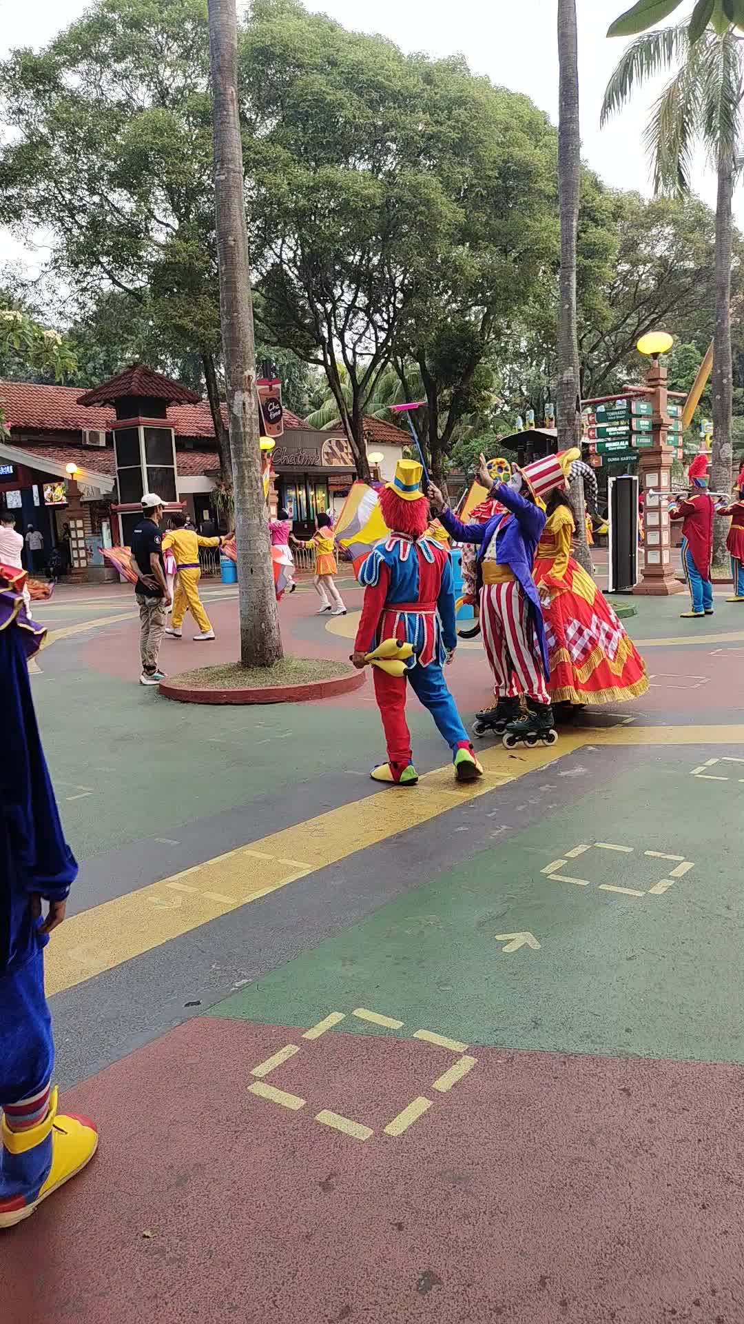 (CarnavaL dufan) di buang sayang toLong bantu Love vote foLow share komen thanks for watching