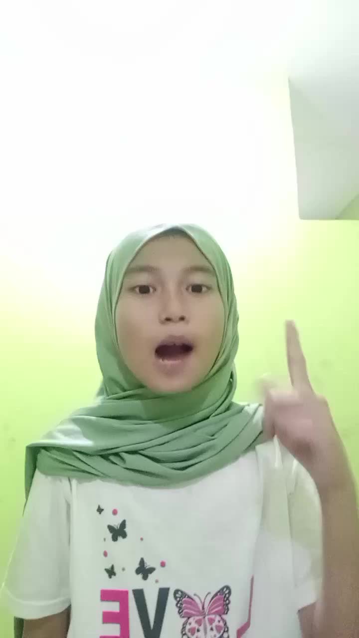 (mama dede lagi ceramah) vote dibuang sayang 