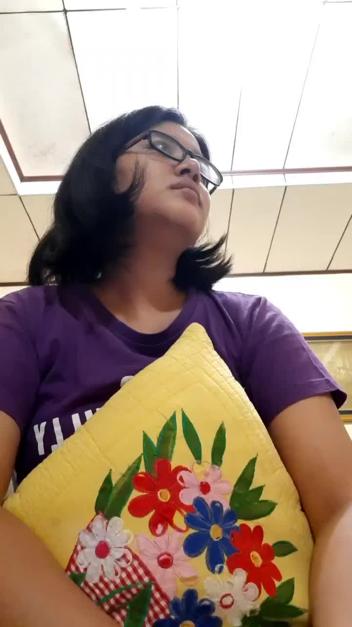 ketika anda mengancam keluarga sayaa........