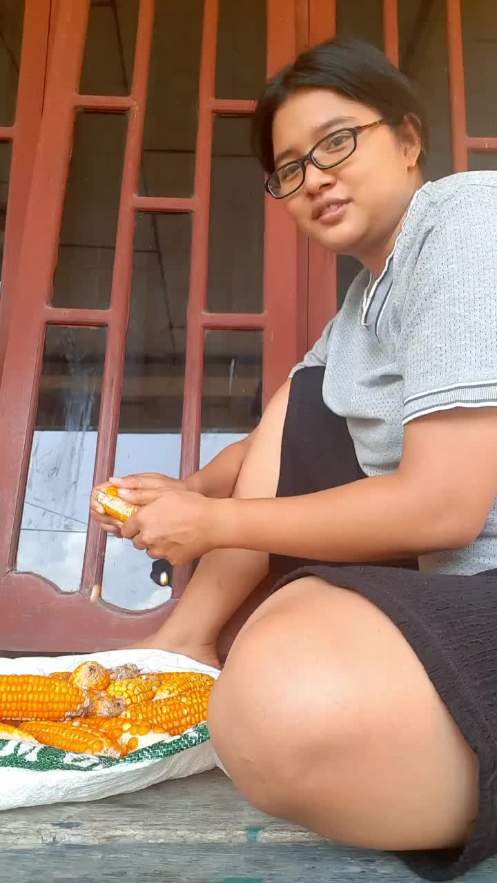 tips mudah memipil jagung