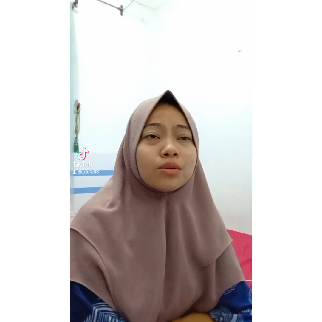 DEVI_24TAHUN_MEDAN_BATUBARA_JUDUL LAGU TIBBIL QULUB DAN ANNA UHIBBUKA FILLAH