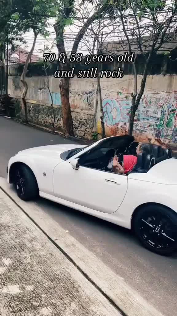 Apa ini impianmu sama suami/istri di masa tua?