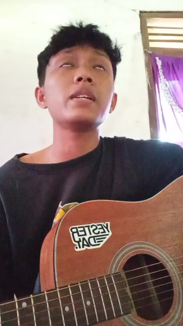 XF2021 Solo KRISTIANTO 21th dont look back in anger,oasis