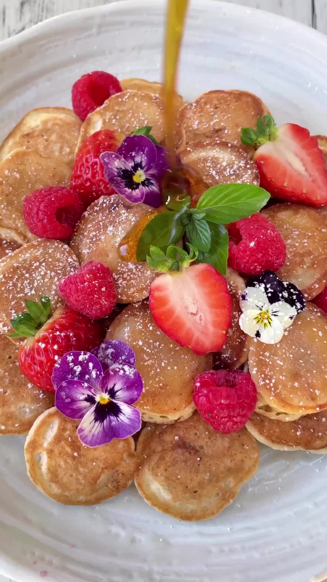 Bikin banana pancakes!