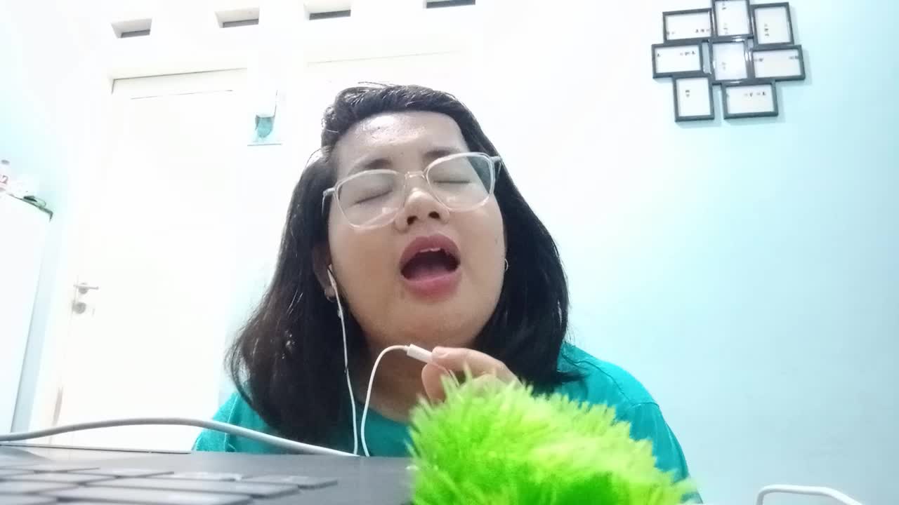 FXI2021 SOLO DONNA 18 TAHUN MENTAWAI LYODRA-DEAR DREAM