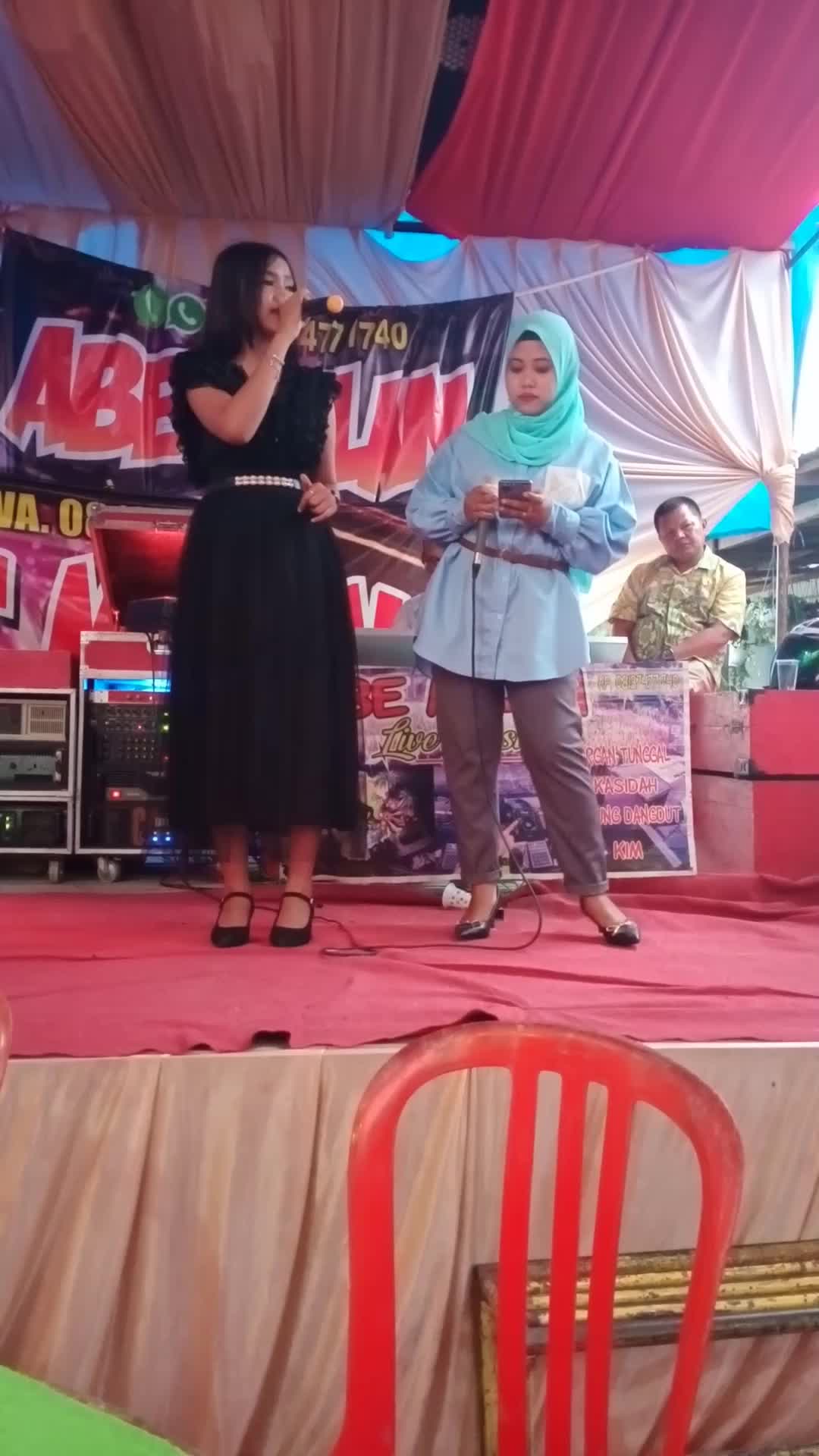 aisyah padang sumatera barat sabda cinta aisyah yang baju biru😁 umur 26tahun #onlineauditionrisingstarindonesiadangdut