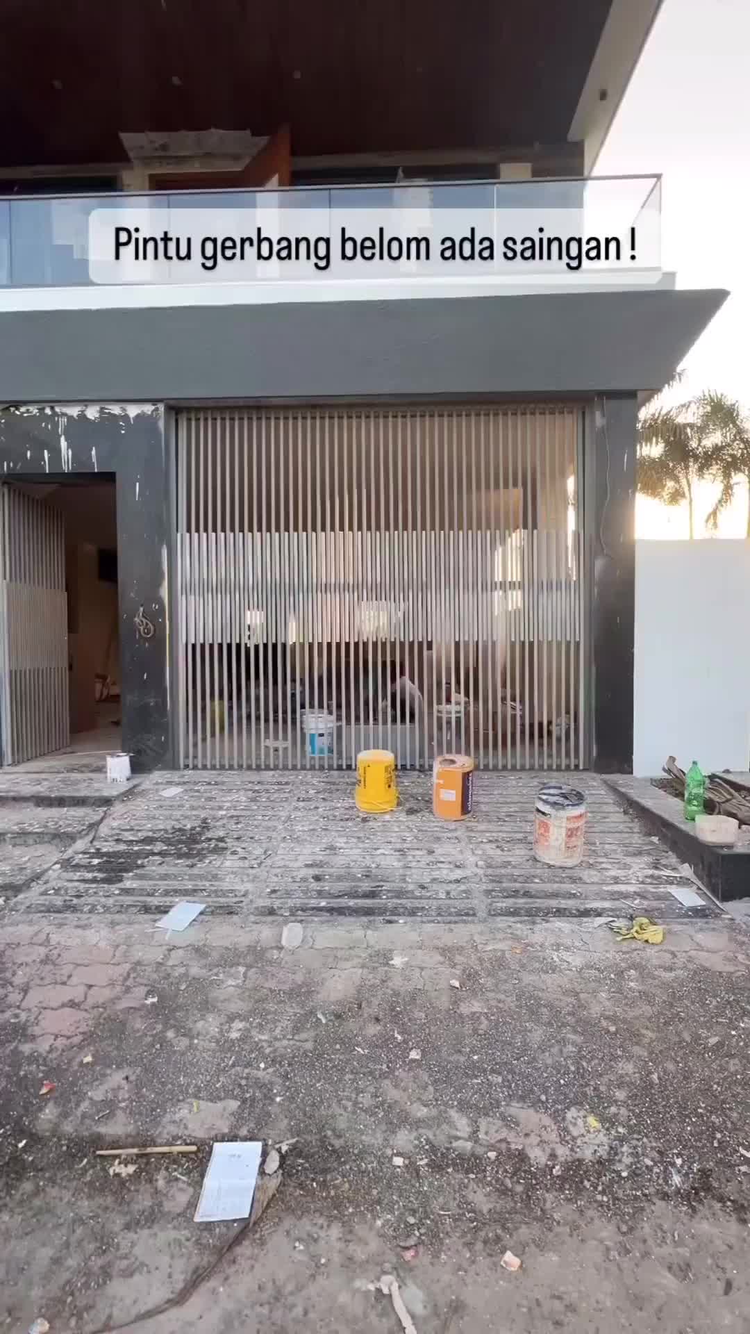 Pager yang digeser gak ke kanan ga kek kiri ..