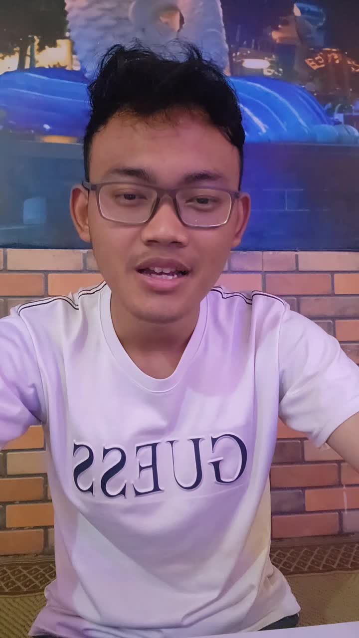 Kontes Ambyar Indonesia, Ilham Putra Sanjaya, Boyolali, 20th, Kalung Emas  