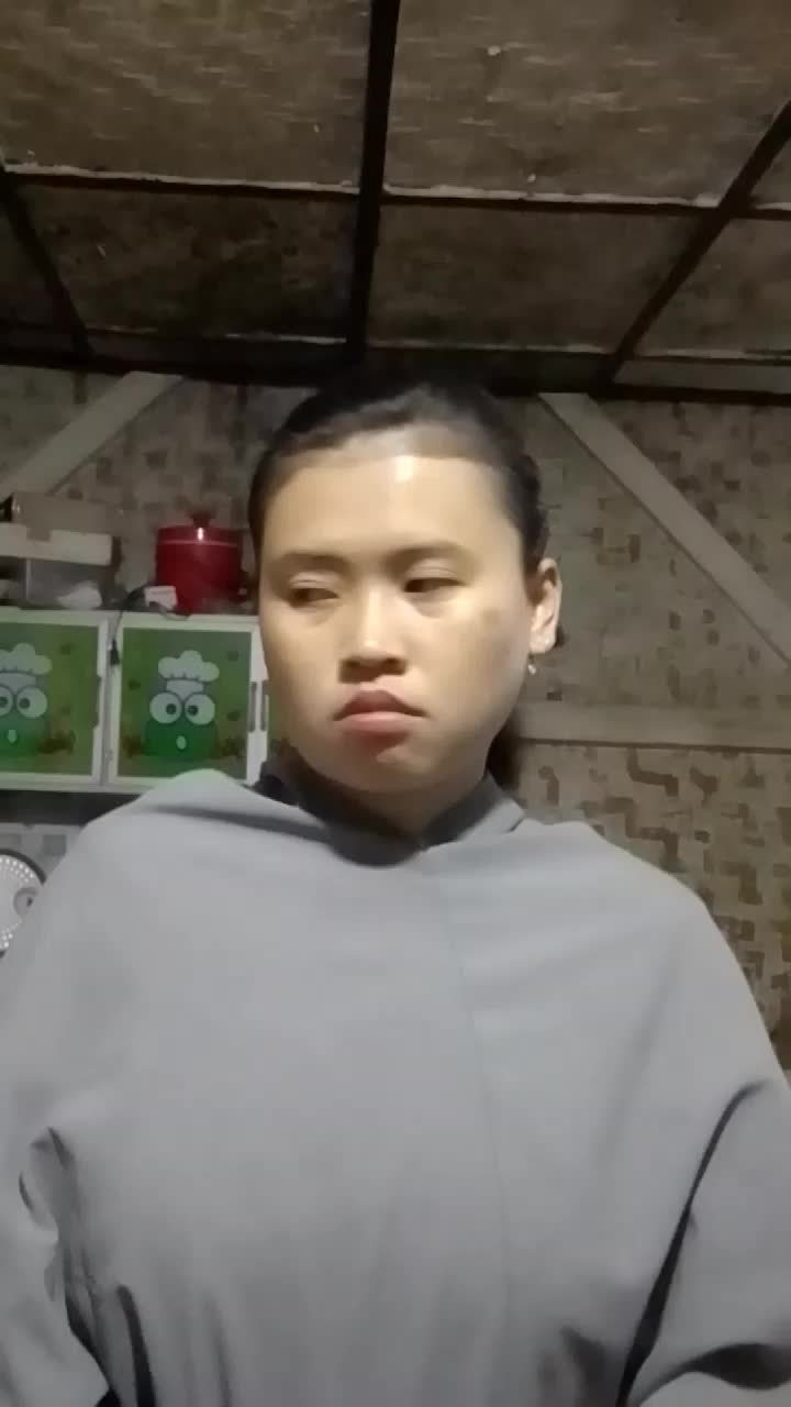 berarti tuaan yg di sebelah saya dong 🤣