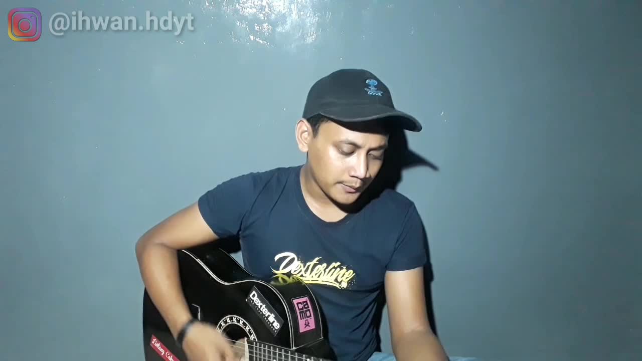ihwan hidayat, bogor, 23 tahun, cover noah - sally sendiri 