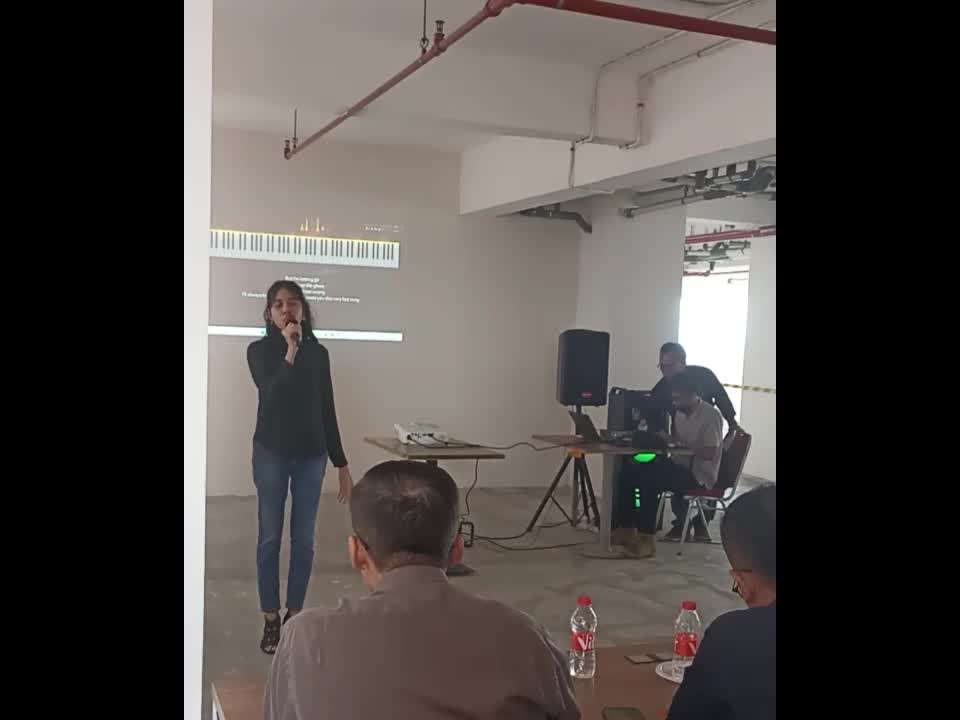 TINBS   | Ghina Alika | Jakarta  | 23  tahun | Ocean and Engines - Niki | #TINBS

 

