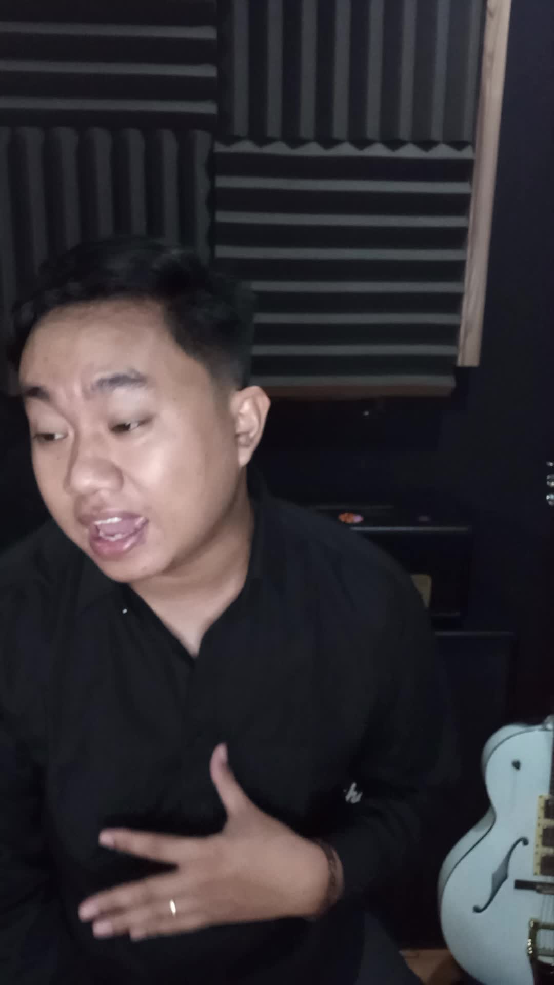 XFI 2021 SOLO Mulyana Buto 25thn Pandeglang Banten Andai Aku bisa(crisye) April (fiersa beshari)