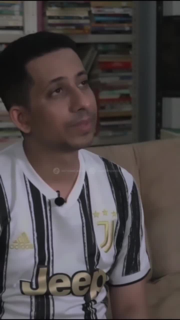 Cintailah kebaikan meskipun kita bukan bagian dari orang-orang yang baik. 😊