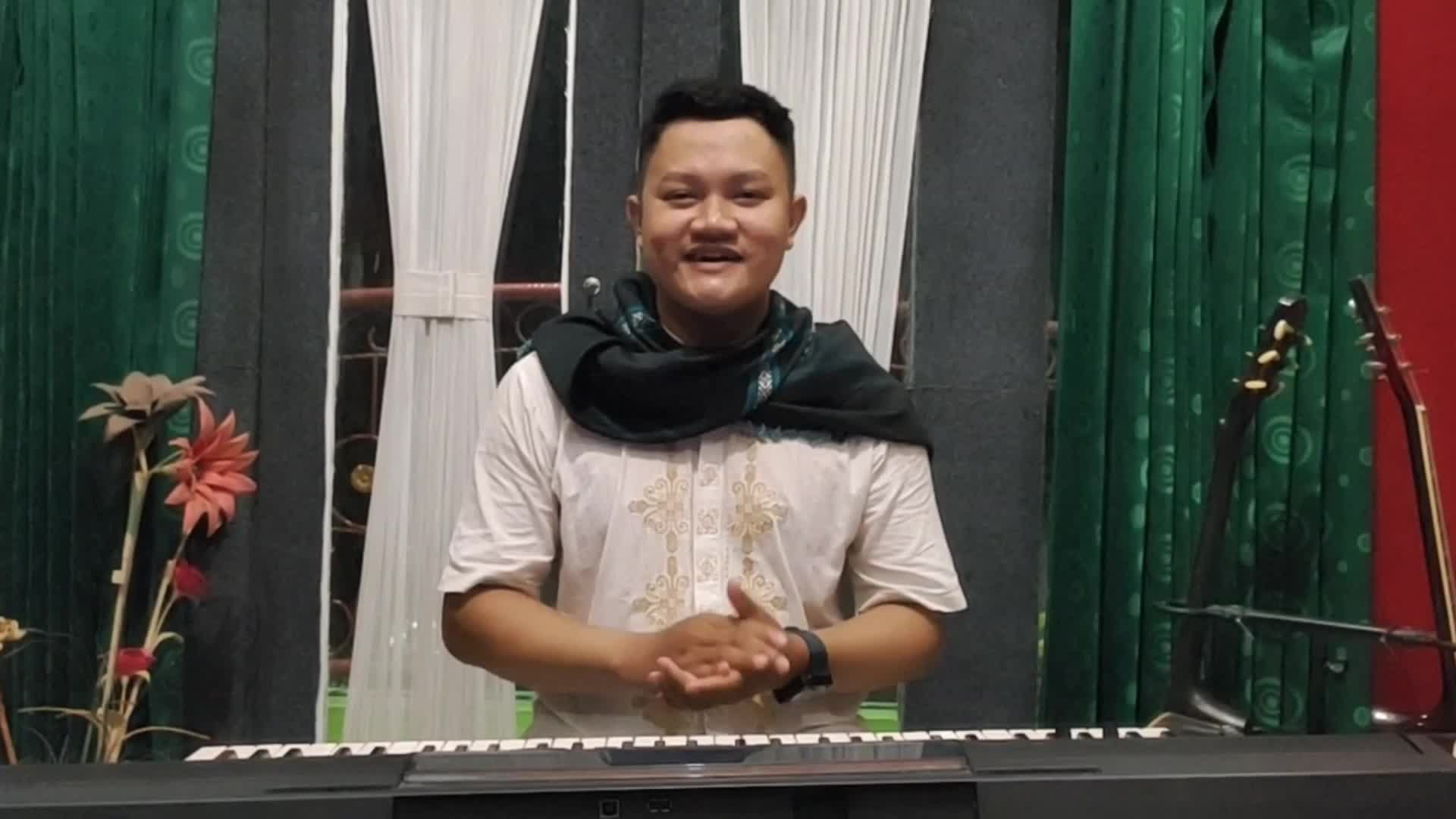 "Ketika kita bersalah,mari bermuhasabah dan jangan takut berhijrah" RANGGA FAUZHAN_27_CIAMIS_MAAF KINI AKU HIJRAH #voiceoframadangtv