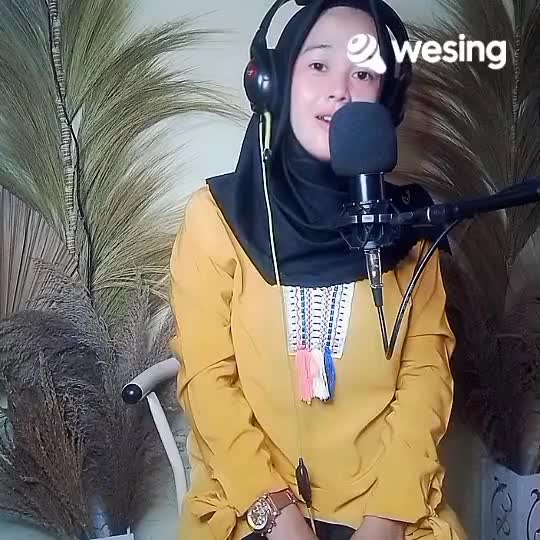 Nadin Amizah - Bertaut ( Cover By Sea Putri )