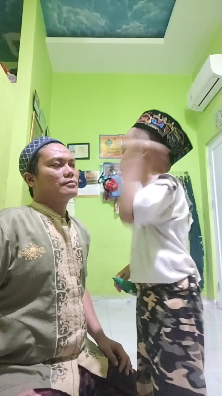 jadi mamah dede (Mama mah Cantik) di buang sayang toLong bantu Love vote foLow share komen thanks for watching