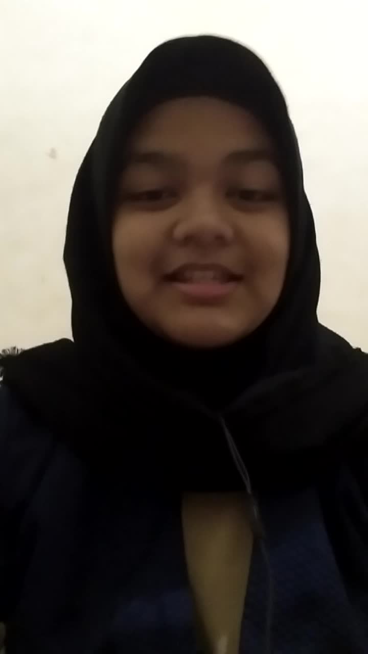 Nama : Sekar Ayu Widyaningrum Umur : 16 tahun Kota Asal : Kota Semarang Judul Lagu : Raqqat Aina Ya Shoqan (Assalamu Alayka)