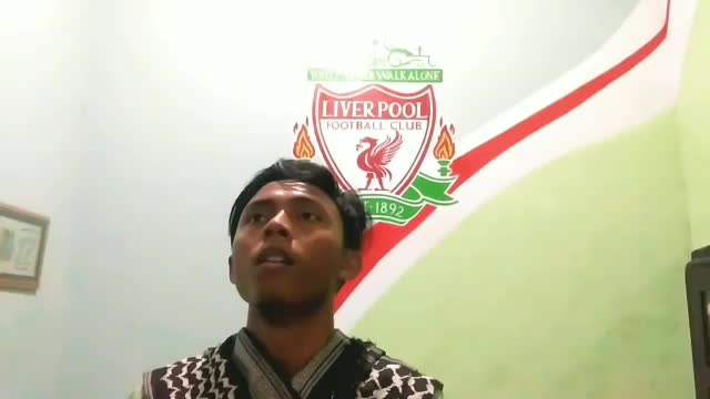 Bismillahirrahmanirrahim, Assalamu'alaikum.. Nama : Alfi Mutiara Alam - 19 tahun - lamongan.. Judul lagu : Al I'tirof - Pintu taubat.. 
