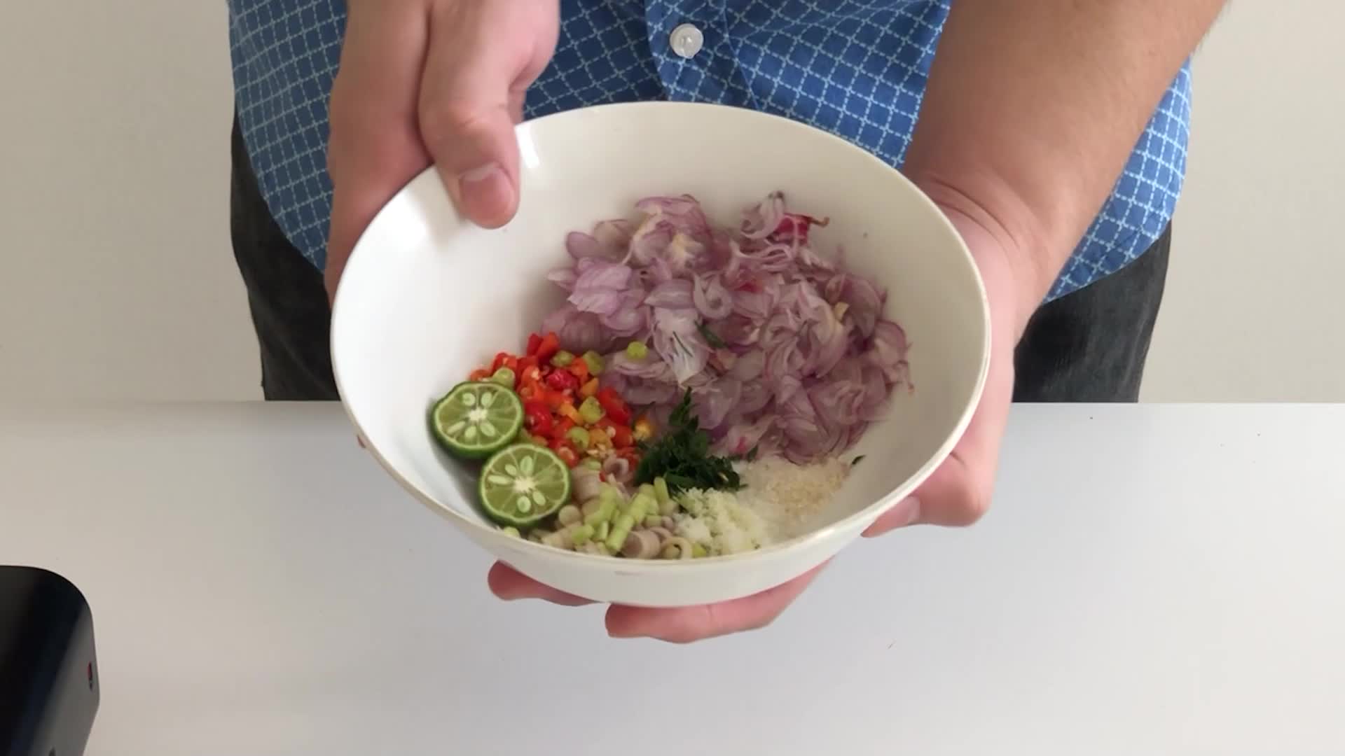 Ayam Betutu with Sayur Lawar & Sambal Matah
by Arron Kurniawan #onlineauditionmci8