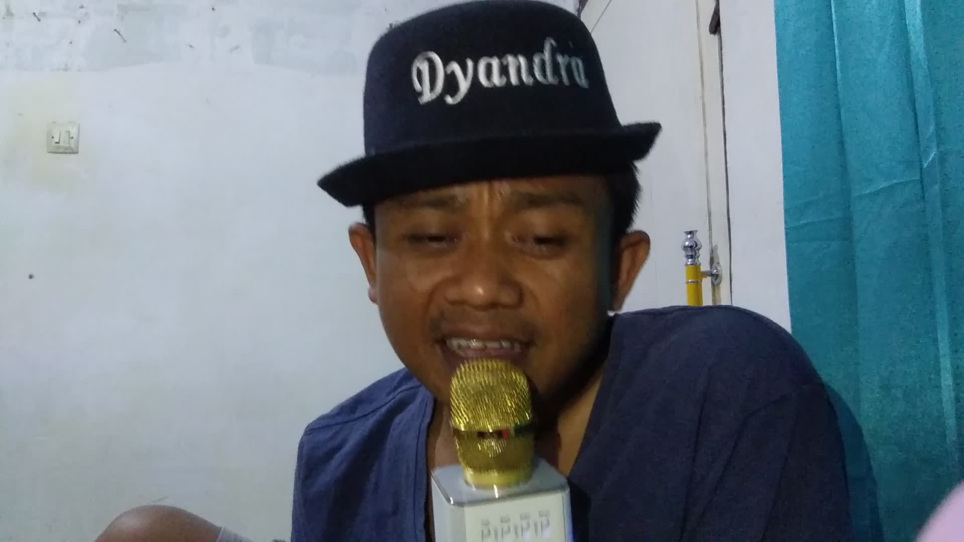 andi susanto asal kuningan jawa barat umur 37 