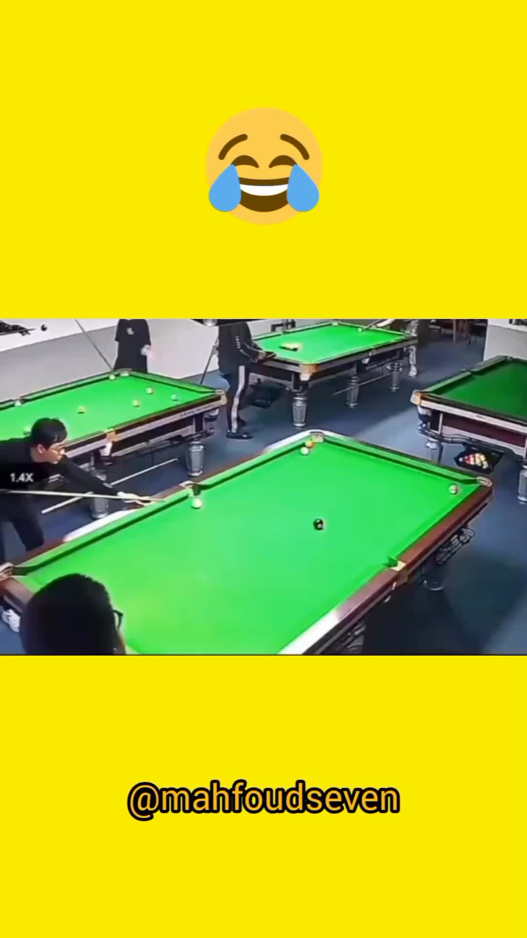 bola sodok nyebrang