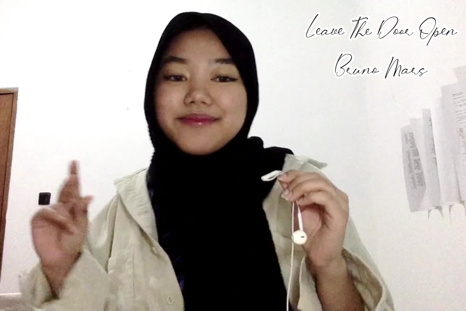 XFI21 SOLO SALSABILLA SYIFA 19 JAKARTA “LEAVE THE DOOR OPEN” - BRUNO MARS “SIAPKAH KAU TUK JATUH CINTA LAGI” - HIVI