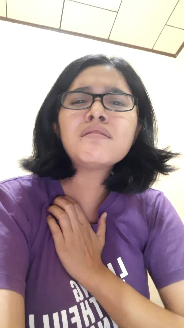 Augie Cover Sakit Gigi Cipt. Obbie Messakh Populer by Meggy Z