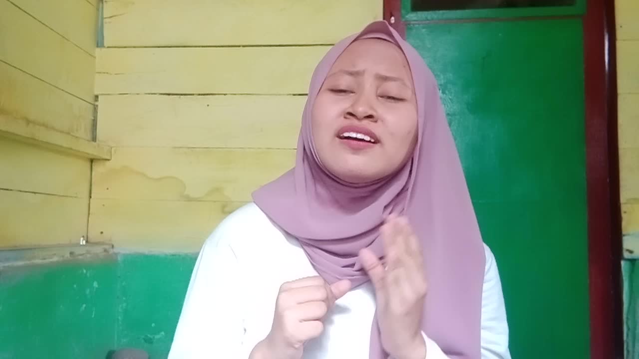 RaniIsnaini_18Tahun_StabatLangkat_YaThoiba
